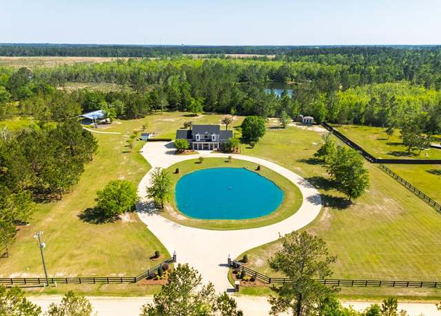 Property at 8067 Smith Rd, Hahira, GA 31632, 6 beds, 4.5 baths