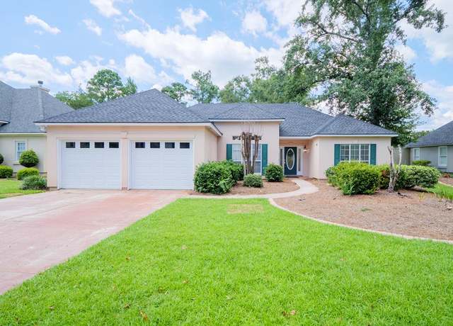 Property at 3218 Wildwood Plantation Dr, Valdosta, GA 31602, 3 beds, 2 baths