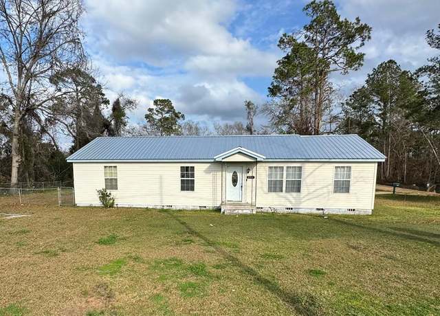 Property at 2311 Madison Hwy, Valdosta, GA 31602, 4 beds, 2 baths