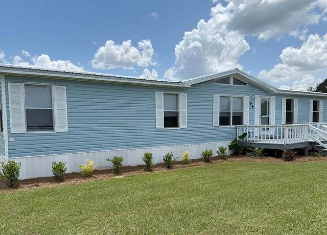 Property at 94 Burnett Rd, Adel, GA 31620, 4 beds, 2 baths