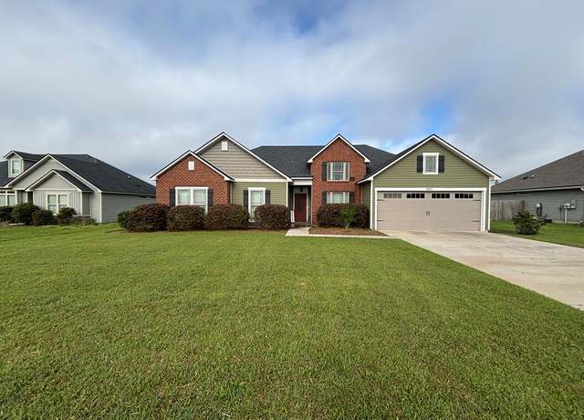 Property at 3917 Crusader Ct, Valdosta, GA 31605, 3 beds, 2 baths