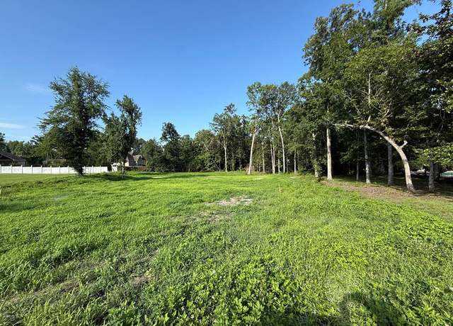 Property at 5235 Old Magnolia Cir, Valdosta, GA 31602