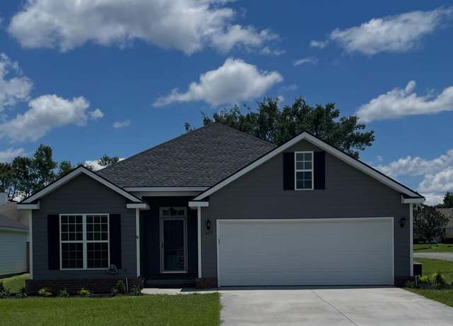 Property at 679 Justin Dr, Valdosta, GA 31605, 3 beds, 2 baths