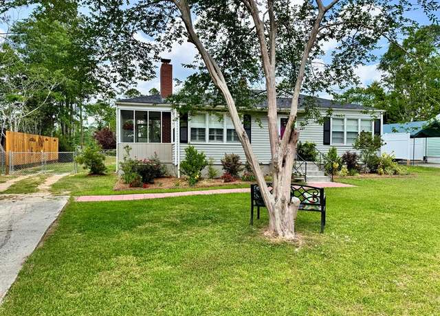 Property at 338 Gonwood Cir, Valdosta, GA 31602, 2 beds, 1 bath