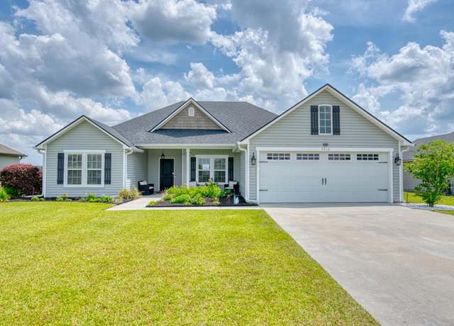 Property at 3912 Crusader Ct, Valdosta, GA 31605, 4 beds, 2 baths