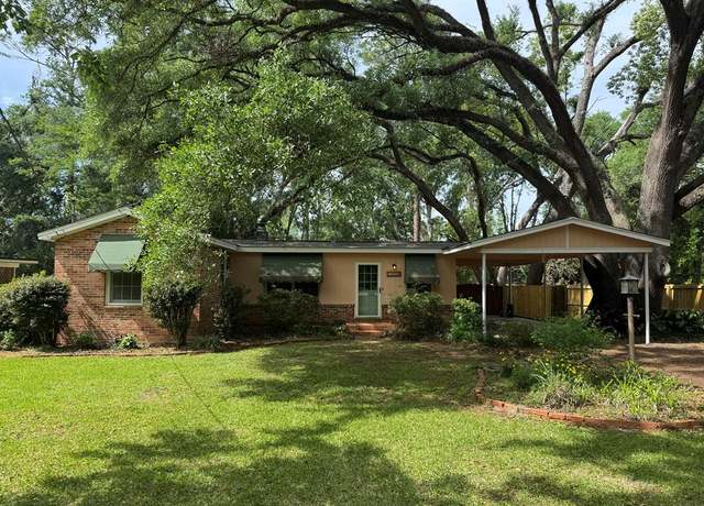 Property at 710 Azalea Cir, Valdosta, GA 31602, 2 beds, 2 baths
