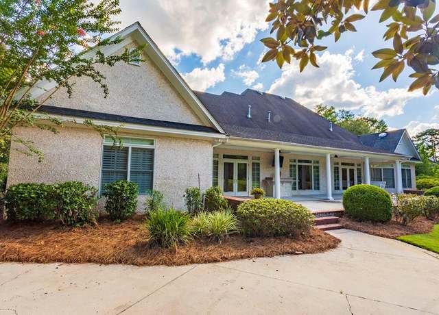 Property at 5 St. Andrews Cir, Valdosta, GA 31605, 4 beds, 3.5 baths