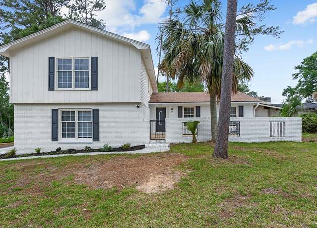 Property at 2002 Carolyn Ter, Valdosta, GA 31602, 4 beds, 3 baths