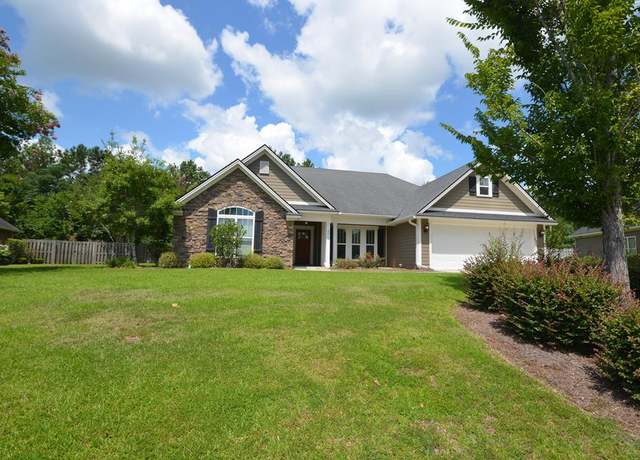 Property at 4015 Cane Mill Cir, Valdosta, GA 31601, 4 beds, 3 baths