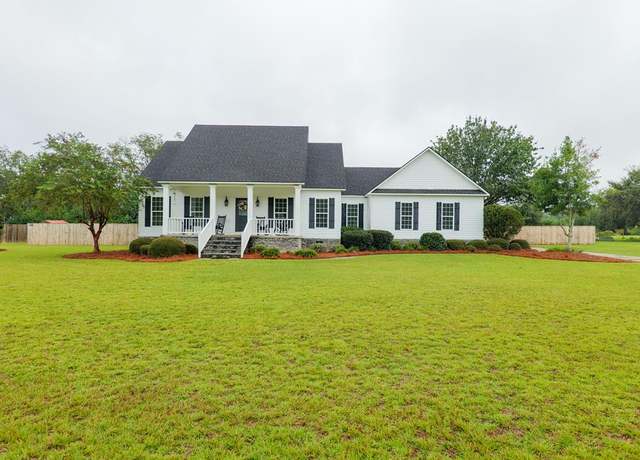Property at 59 Mckentson Ln, Nashville, GA 31639, 4 beds, 2.5 baths