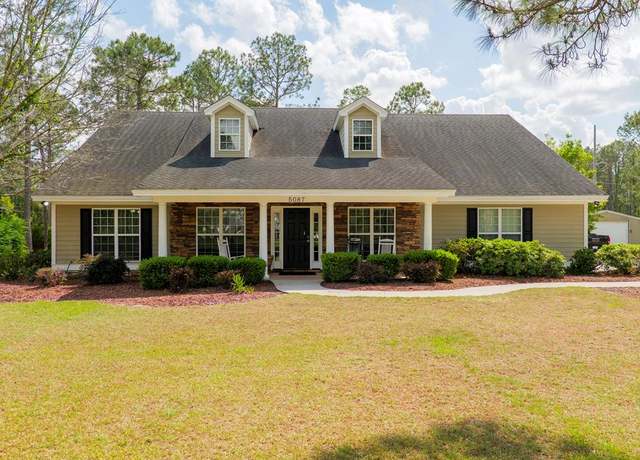 Property at 5087 River North Cir, Valdosta, GA 31632, 4 beds, 3.5 baths