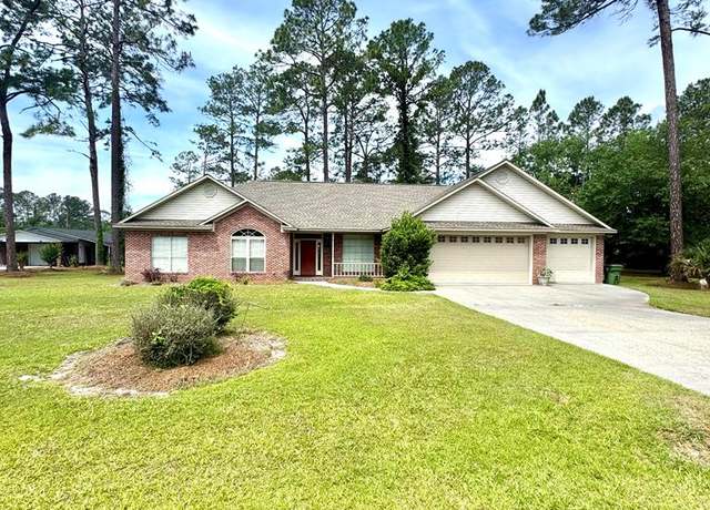 Property at 1505 Moore St, Adel, GA 31620, 3 beds, 2 baths