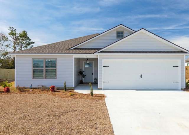 Property at 24 Red Oak St, Ray City, GA 31645, 3 beds, 2 baths