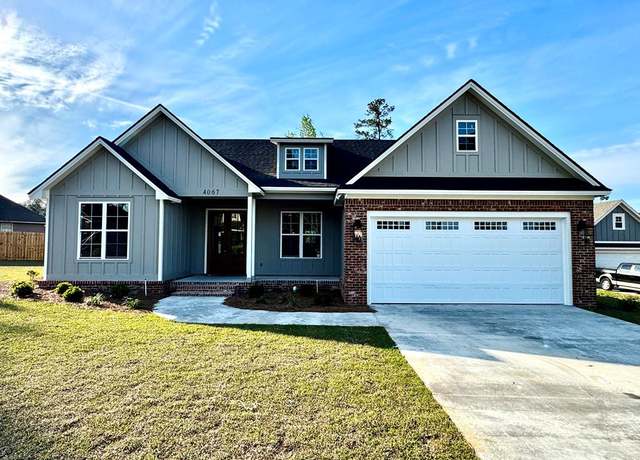 Property at 4067 Applecross Rod Rd, Valdosta, GA 31605, 4 beds, 2 baths