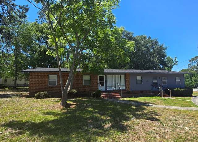 Property at 1217 W Alden Ave, Valdosta, GA 31602, 5 beds, 2 baths