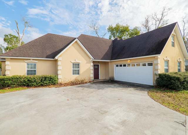 Property at 218 Bluebird Cv, Hahira, GA 31632, 4 beds, 2 baths