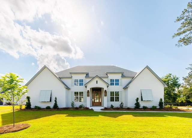 Property at 3823 Timber Ridge Rd, Valdosta, GA 31601, 4 beds, 4.5 baths