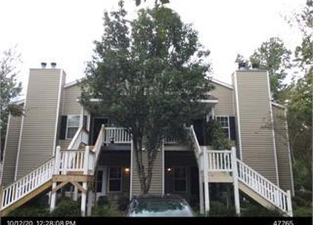 Property at 1921 Gornto Rd #5, Valdosta, GA 31602, 3 beds, 2 baths