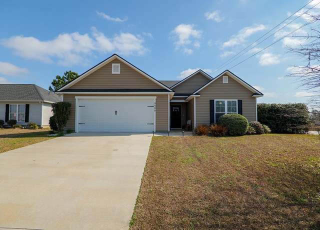 Property at 3400 Green Hill Dr, Valdosta, GA 31605, 3 beds, 2 baths