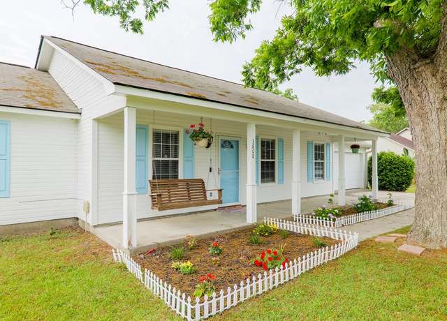 Property at 3808 Old Pne, Valdosta, GA 31605, 3 beds, 2 baths