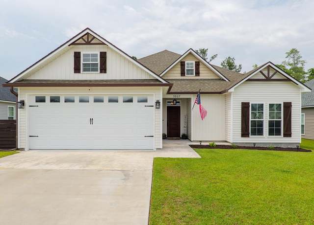 Property at 3807 Bettys Pl, Hahira, GA 31632, 4 beds, 2 baths