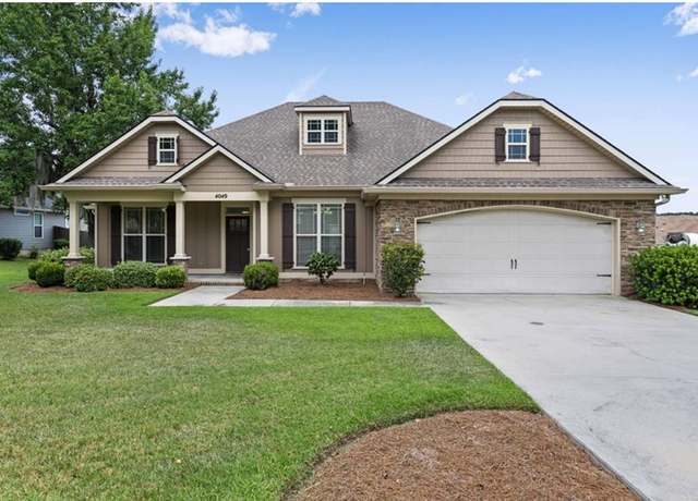 Property at 4049 Applecross Rd, Valdosta, GA 31605, 4 beds, 2.5 baths