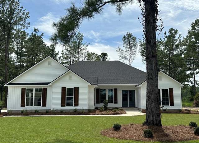 Property at 6410 Lake Alapaha Blvd, Naylor, GA 31641, 4 beds, 2 baths