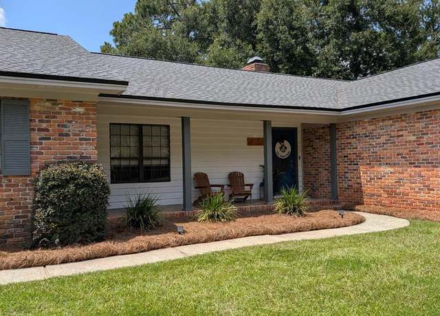 Property at 3022 Blandwood Rd, Valdosta, GA 31602, 4 beds, 4 baths