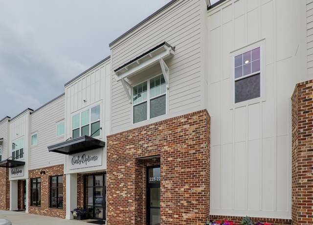 Property at 3350 Country Club Rd #225, Valdosta, GA 31602, 2 beds, 2 baths