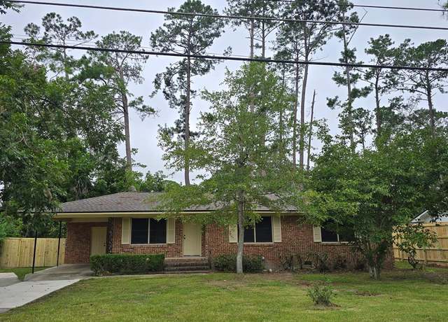 Property at 2320 N Barack Obama Blvd, Valdosta, GA 31602, 3 beds, 1.5 baths