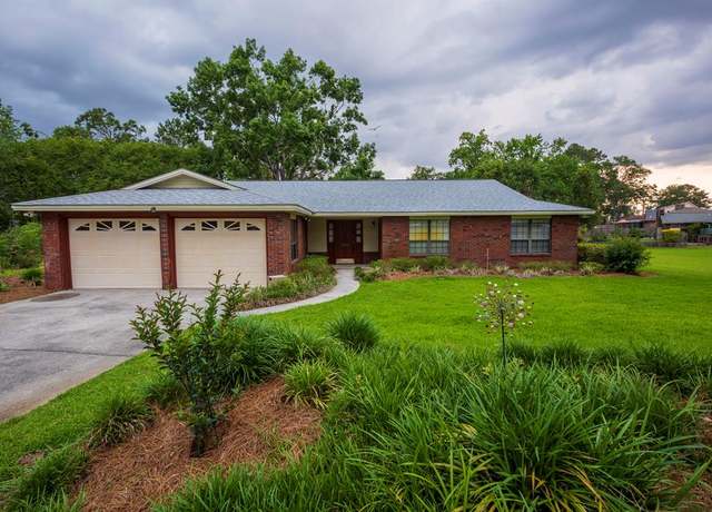 Property at 4202 Springbrook Cir, Valdosta, GA 31602, 3 beds, 2 baths