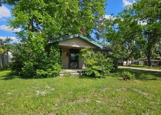Property at 503 Jefferson St, Nashville, GA 31639, 2 beds, 1 bath
