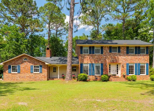 Property at 812 Tanglewood Dr, Valdosta, GA 31602, 4 beds, 3 baths