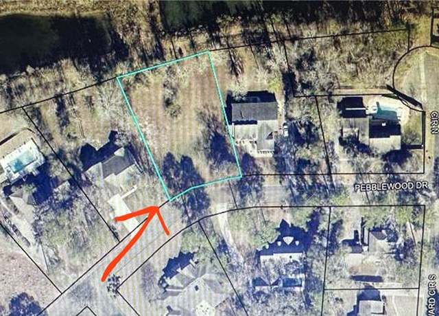 Property at 2905 Pebblewood Dr, Valdosta, GA 31602