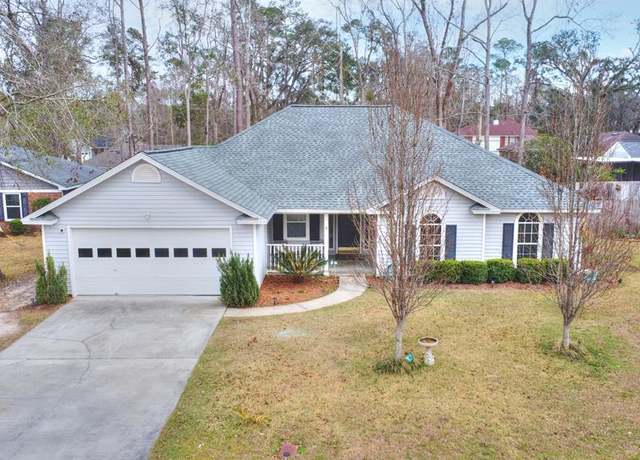 Property at 1806 S Sherwood Cir, Valdosta, GA 31602, 3 beds, 2 baths