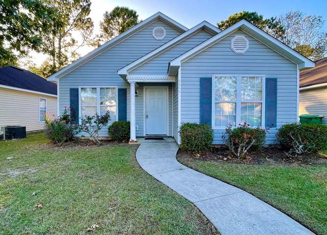 Property at 1637 Fresno St, Valdosta, GA 31602, 3 beds, 2 baths