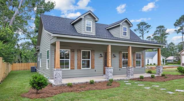 Photo of 2204 N Oak St, Valdosta, GA 31602