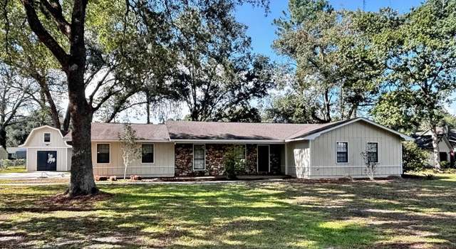 Photo of 2410 Lochwood Dr, Valdosta, GA 31601