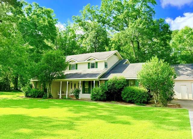 Property at 1043 Meadow Ln, Magnolia, MS 39652, 4 beds, 2.5 baths