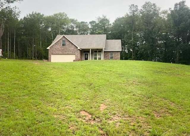 Property at 1073 Hillcrest Farm Ln, Summit, MS 39666, 4 beds, 3 baths