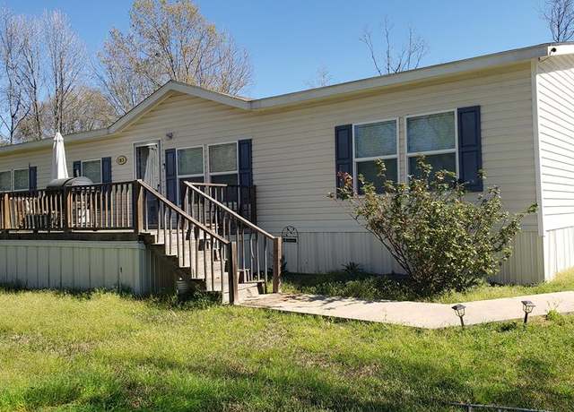 Property at 183 Prison Ln, Woodville, MS 39669, 4 beds, 2 baths