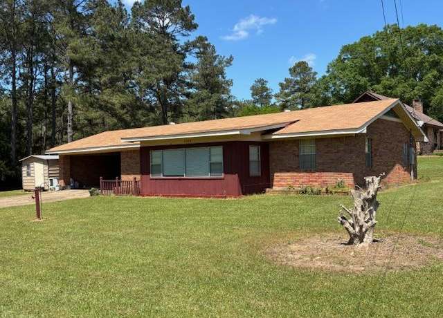 Property at 1102 Pecan Ln, Tylertown, MS 39667, 3 beds, 2 baths