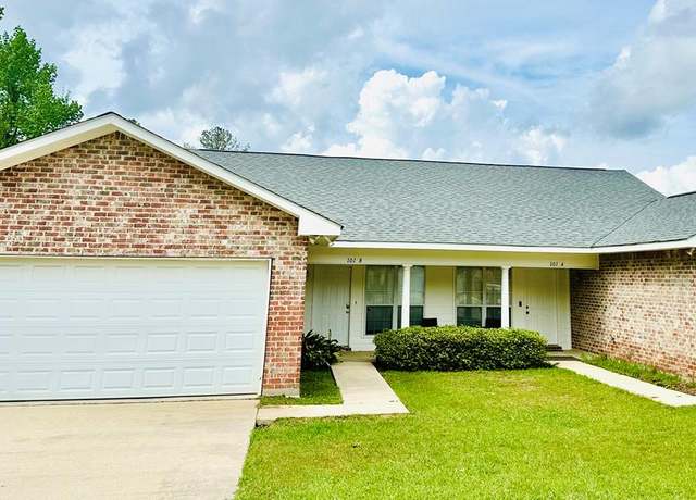 Property at 101 B Richmond Trl, Brookhaven, MS 39601, 3 beds, 2 baths