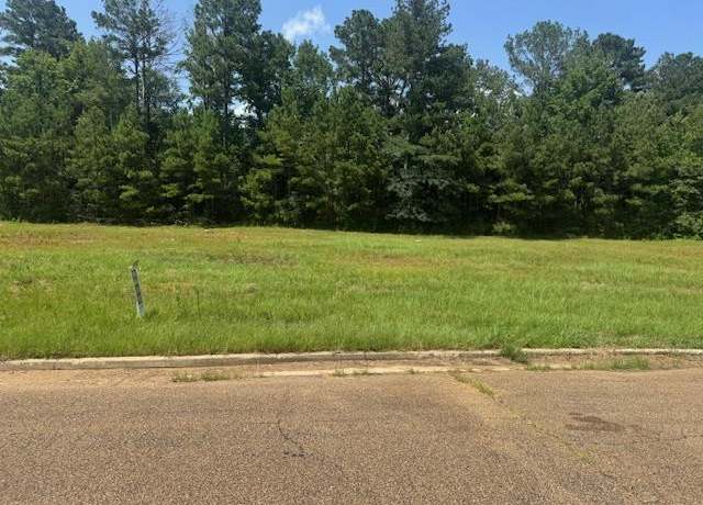 Property at Lot 4 Business Center Dr, Mccomb, MS 39648