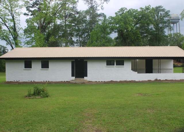 Property at 202 E Amite St, Osyka, MS 39657, 3 beds, 2 baths