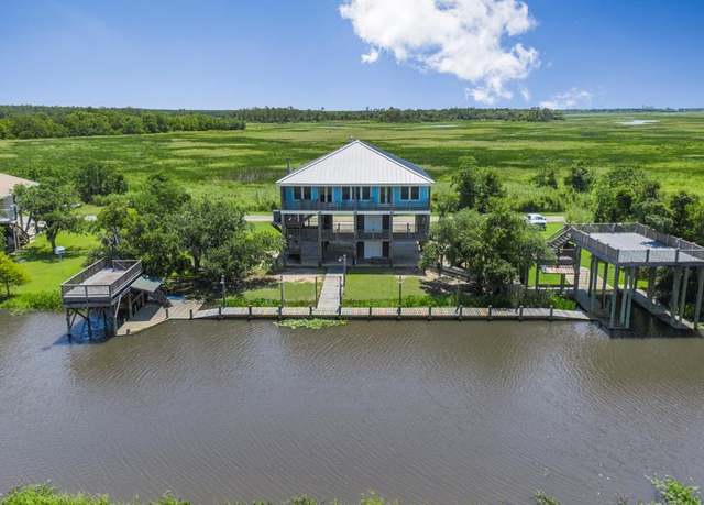 Property at 4035 Riverside Dr, MS 39571, 6 beds, 3 baths