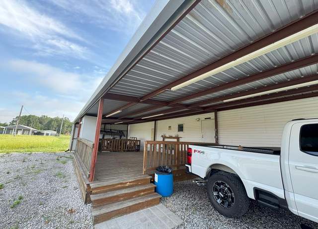 Property at 152 Fred Bear Way, LA 71357, 3 beds, 1 bath