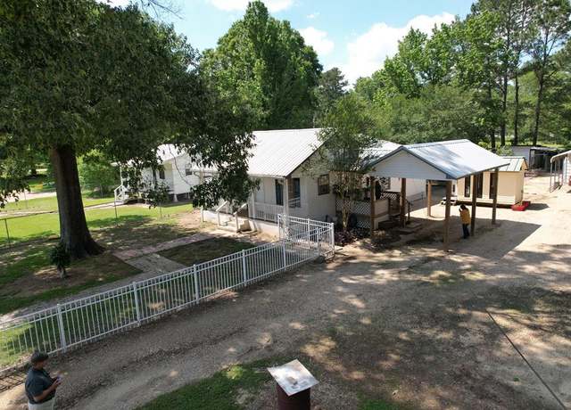 Property at 12375 Buddy Ellis Rd, Denham Springs, LA 70726, 3 beds, 2 baths
