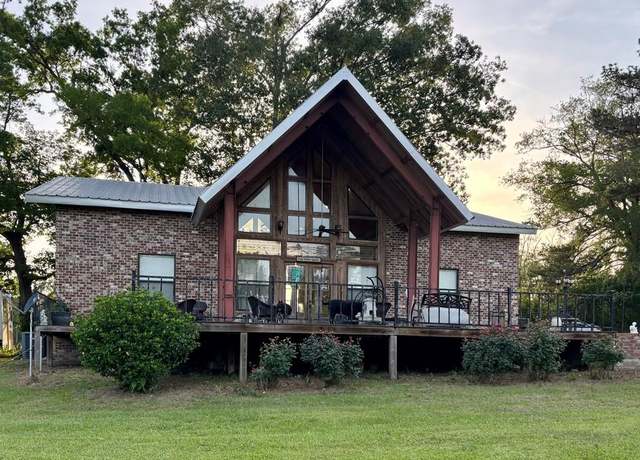 Property at 108 Lee Hedgepeth Rd, Monticello, MS 39654, 4 beds, 3 baths