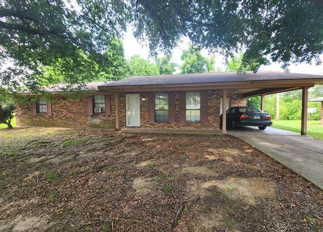 Property at 224 Greenfield Rd, Natchez, MS 39120, 2 beds, 2 baths